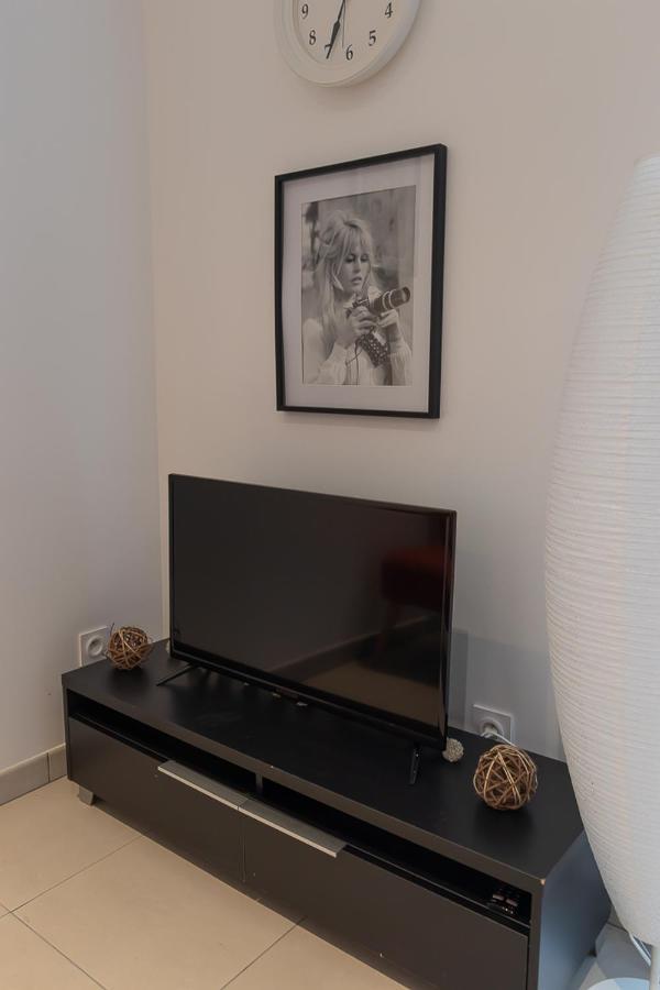 La Cascade Apartment Macon Bagian luar foto
