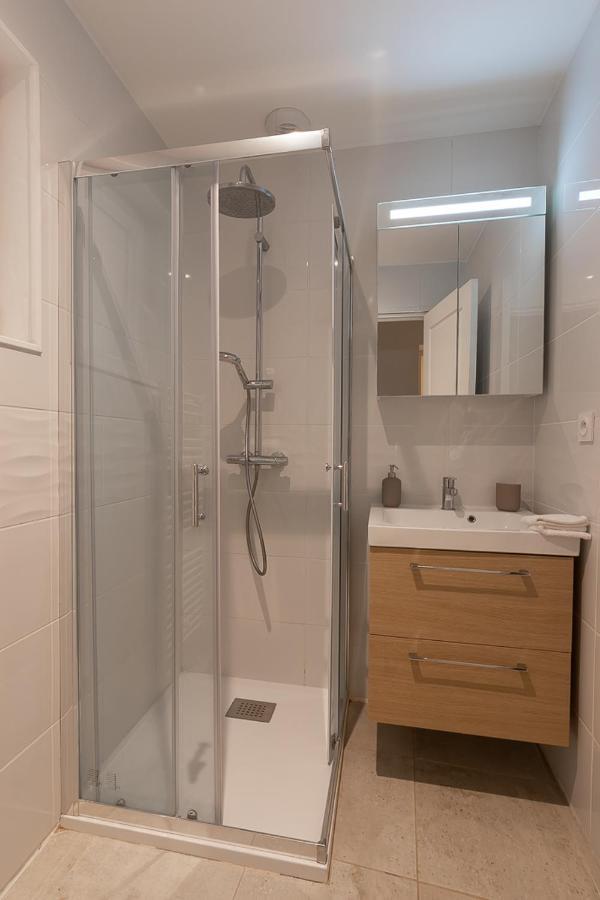 La Cascade Apartment Macon Bagian luar foto
